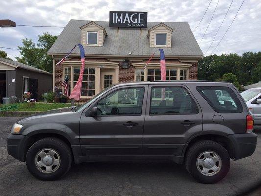 2005 Ford Escape $4995 Low Miles!