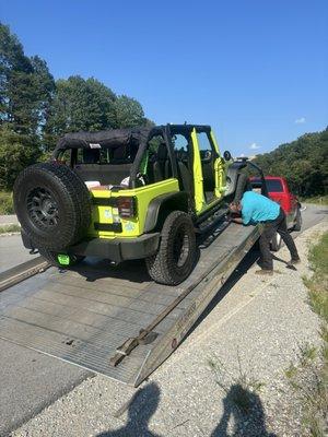 Aaron's Towing & Recovery