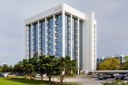 Law Offices of Daniel A Lurvey, PA