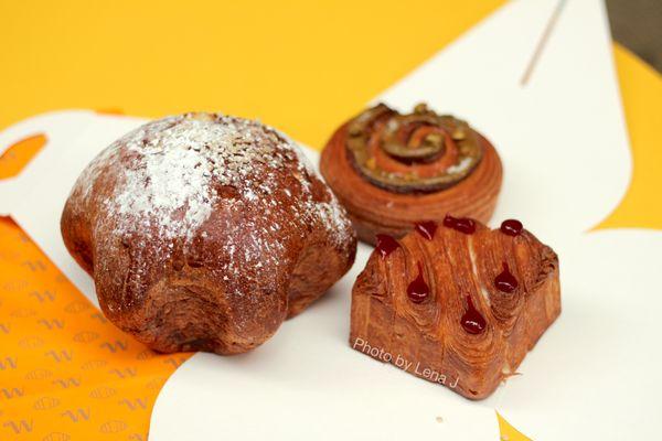 Brioche Bressane ($9.50), Raspberry & Riz au Lait Cube ($6.00), and Pistachio Swirl ($6.50)