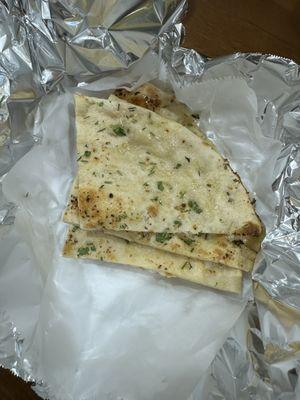 Garlic naan