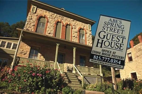 Abe's Spring Street Guest House