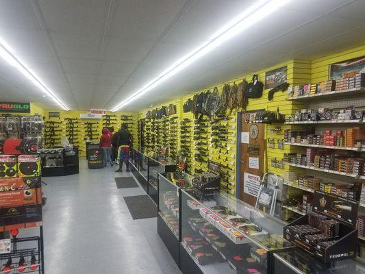 Bullfrog Corner Pawn & Guns
