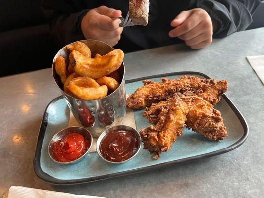 The Fields Bar & Grill