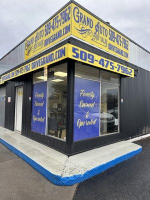 Grand Auto and RV Sales