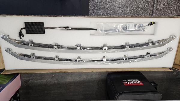 What came in the box. Supposed to be 2 adapter harnesses. One for factory LED headlights and one for Morimoto lights. Also a tap harness.