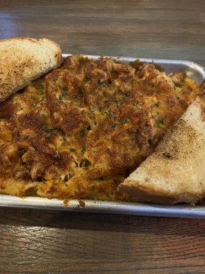 13TWENTY Hickory Pub