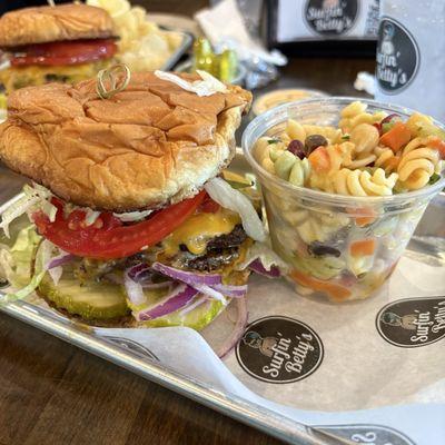 Surfin' Betty's Burger Bar