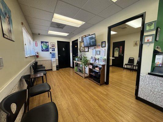 B Street Veterinary Hospital