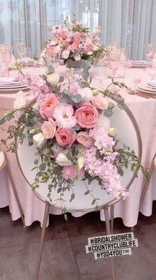 We set tables! Sweetheart tables, engagement parties, birthday parties, bridal parties.