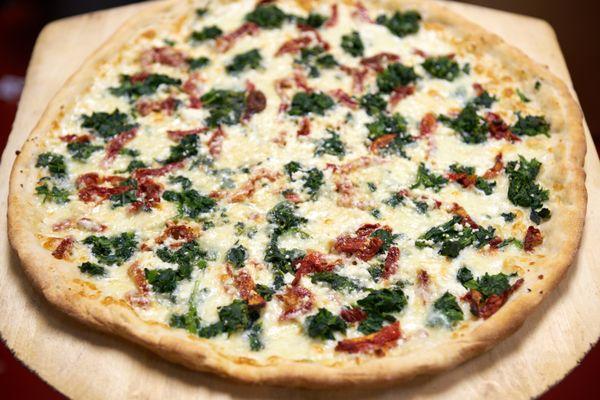 Delicious Spinach Pie Pizza!