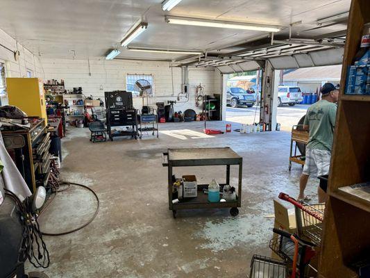 Tom's Auto Repair