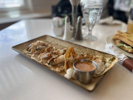 Fish taco was surprisingly and amazingly good. Not fried fish. Tender flaky fish, with a nice dressing and sweet hot pepper.