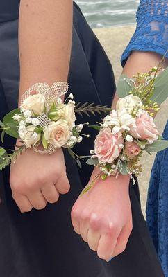 21 Petals Florist and Flower Market