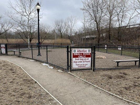 Thorndike Field Dog Park