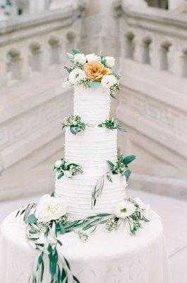 Designed By Daddy Custom Cakery