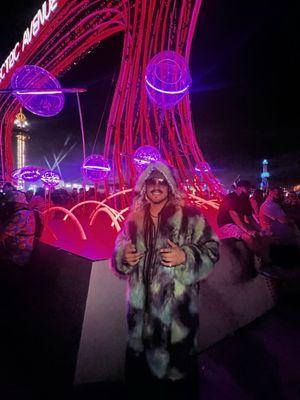 Babe Cleaners & Tailor