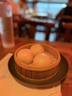 Red bean buns