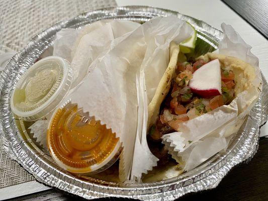 Los Olivos - Deli Salvadoreño
