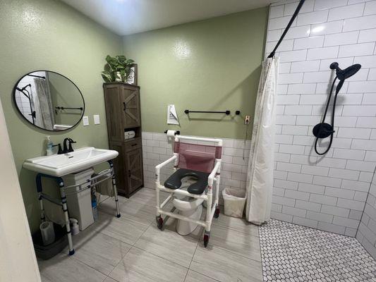 A Serene Setting Assisted Living