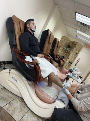 Lovely Nails Spa
