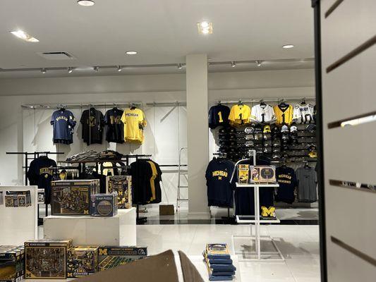 Rally House Twelve Oaks Mall