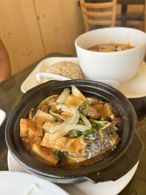 Clay pot