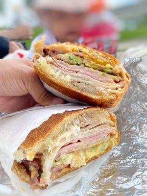 Panaderia Las Villas & Deli