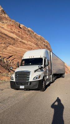 Scoot's Never Imagined Trucking