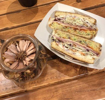 The Hive Toast ( Ham, Egg, Cheese, mixed vegetables with Ketchup and Mayonnaise) -$5.00