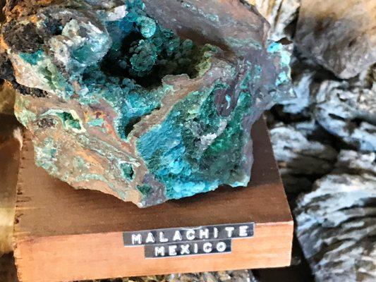 Hi Desert Craft Rock Shop