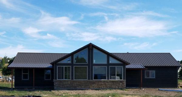 New Construction and ready for an owner.