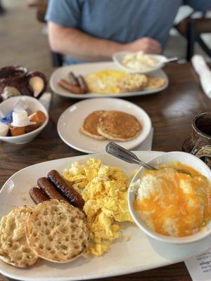 Another Broken Egg Cafe