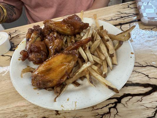 Hot wings and French fries