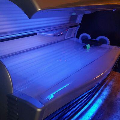 TanLines Salon