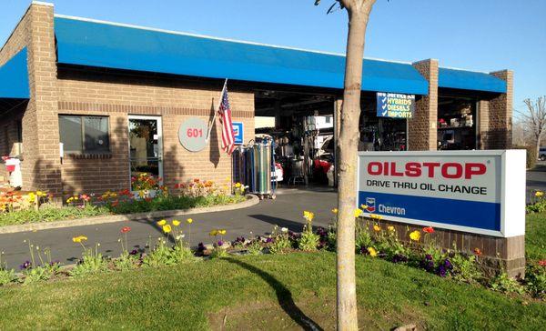 Oilstop Drive Thru Oil Change