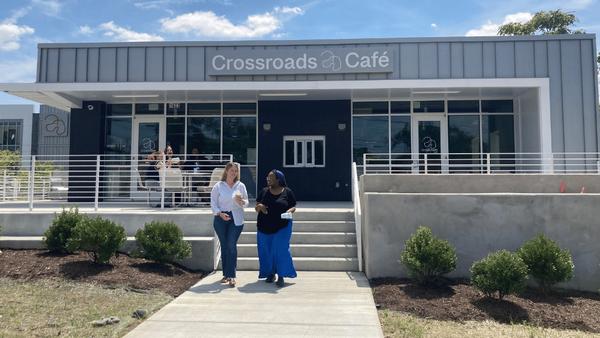 Crossroads Café