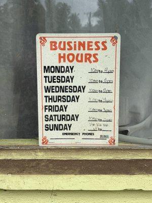 Ho'omana Thrift Store