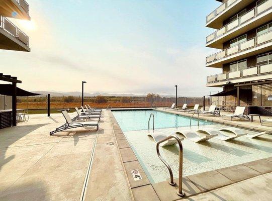 Check out the pool at our apartments in Draper, UT!