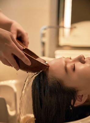 57 Star Beauty
115 W 57th St
Fl 2
New York, NY 10019