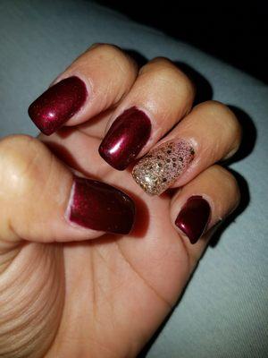 See where it's not fully painted.