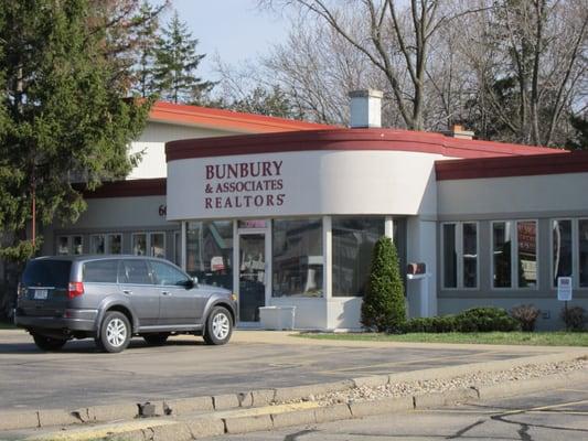 Bunbury & Associates Realtors
