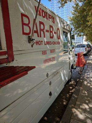 Wolf's BBQ Food Truck