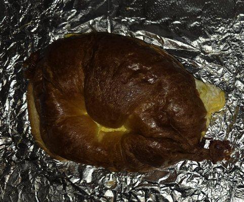 Bacon, egg and cheese croissant