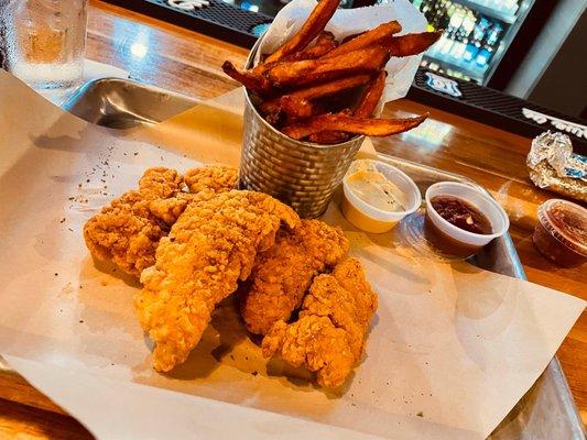 Cadillac Bar & Grill