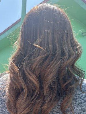 Cecy’s eyebrow threading and salon