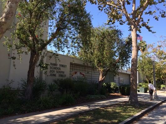 Third Street Elementary School