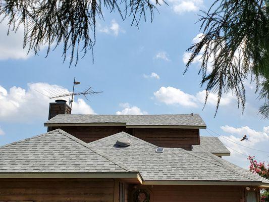 Berry Good Roofing & Efficiency