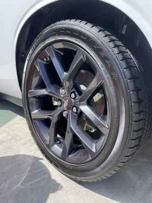 Here at Divinedetailingaz, we're not only chasing your money, but a relationship with our customers!