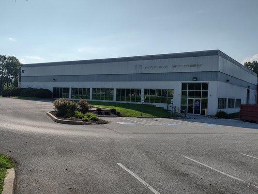 This is the lost much, much bigger Planet Fitness location that was lost